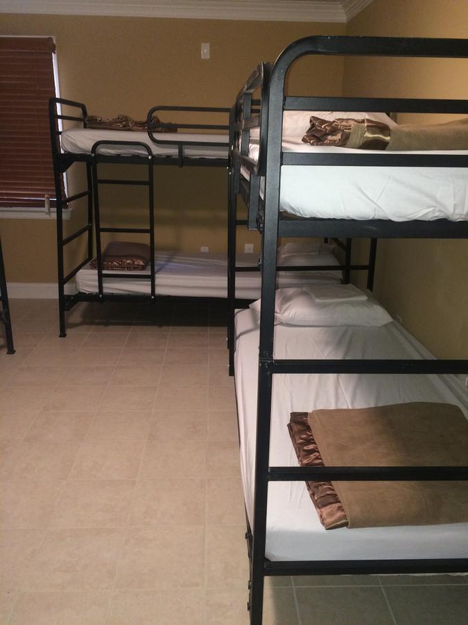 Dc International Hostel 2 Вашингтон Экстерьер фото
